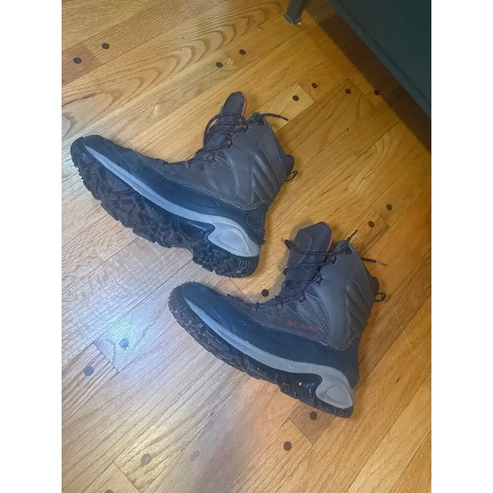 Columbia minimally worn